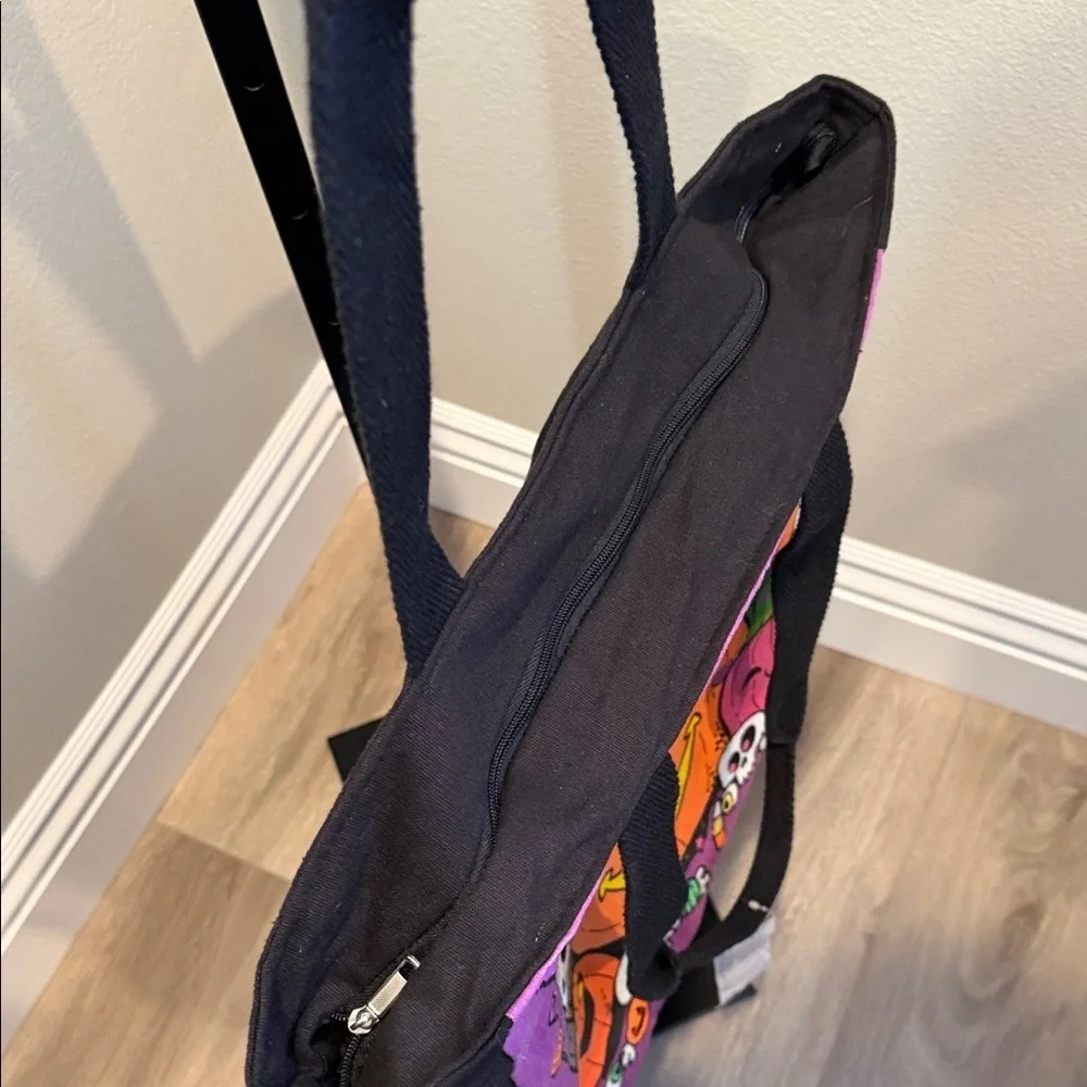 Brand new Disney Halloween Tote Bag - Purple and Black